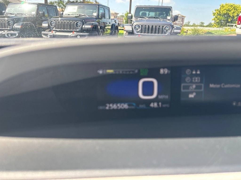 2016 Toyota Prius Three