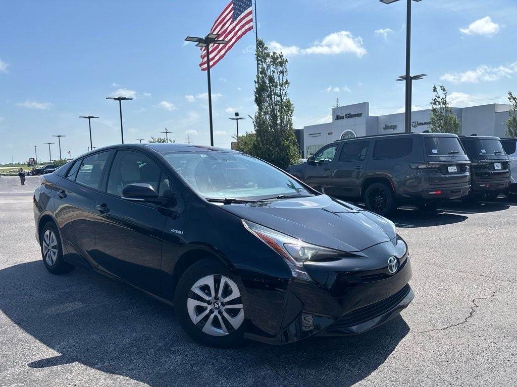 2016 Toyota Prius Three