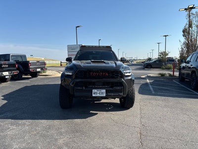2025 Toyota 4Runner i-FORCE MAX Hybrid TRD Pro