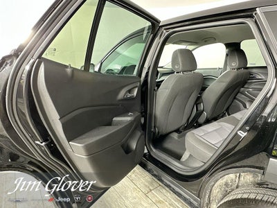 2025 Chevrolet Trax FWD LS