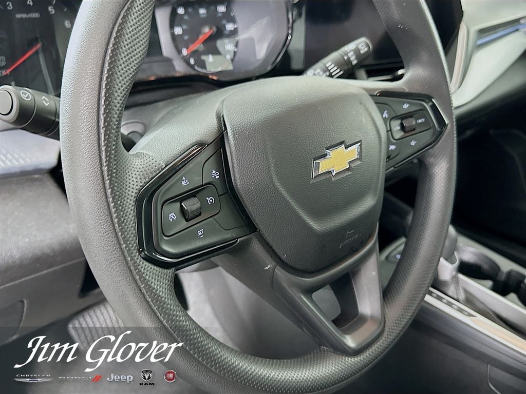 2025 Chevrolet Trax FWD LS