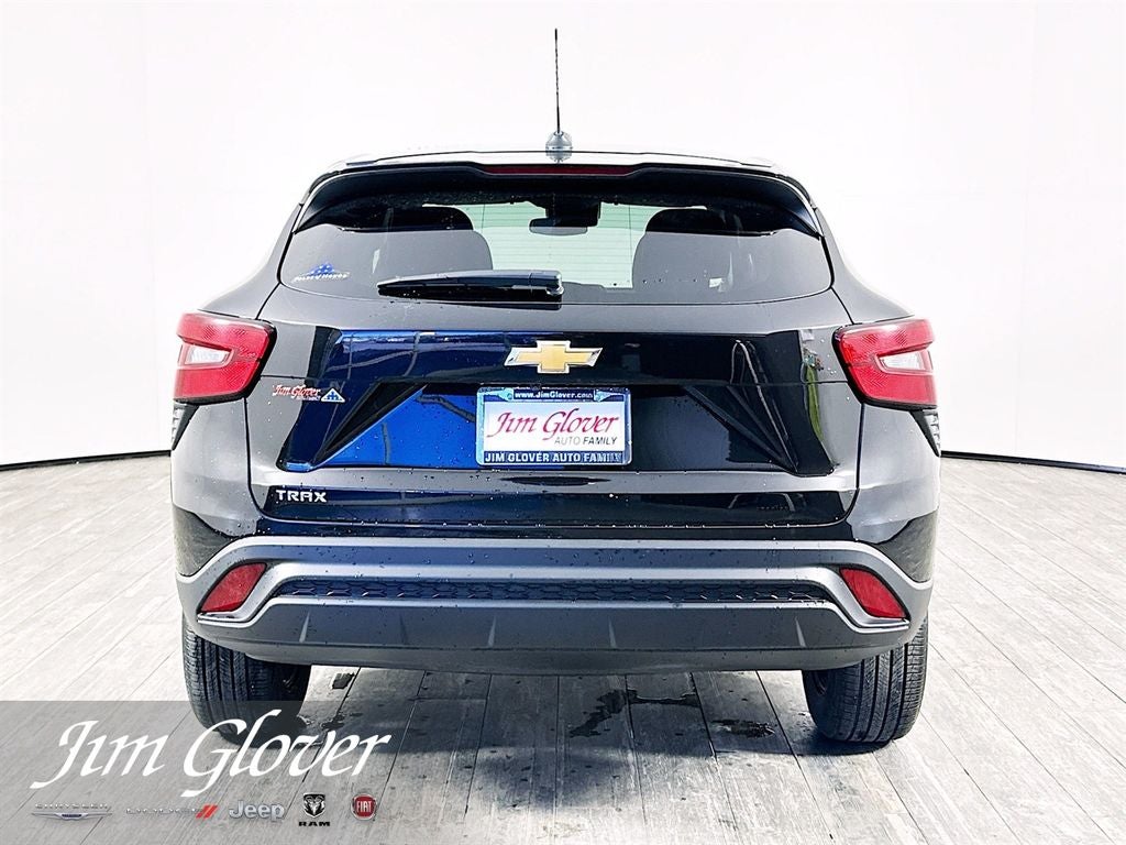 2025 Chevrolet Trax FWD LS