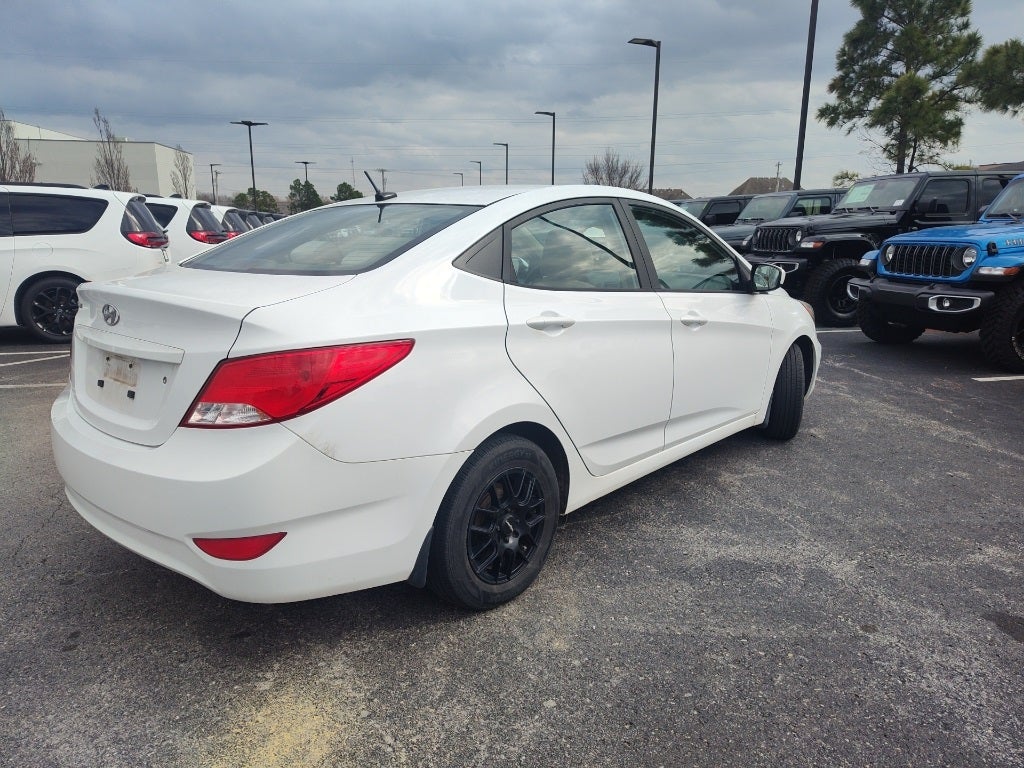 2017 Hyundai Accent SE