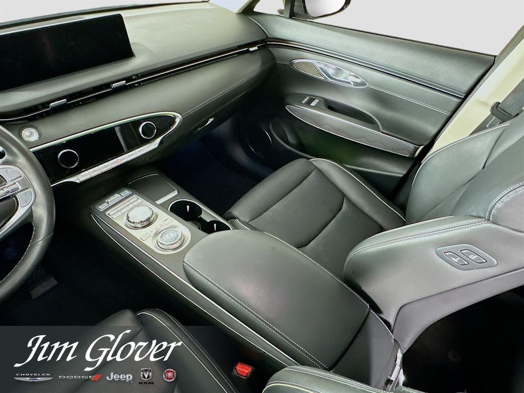 2023 Genesis GV70 2.5T