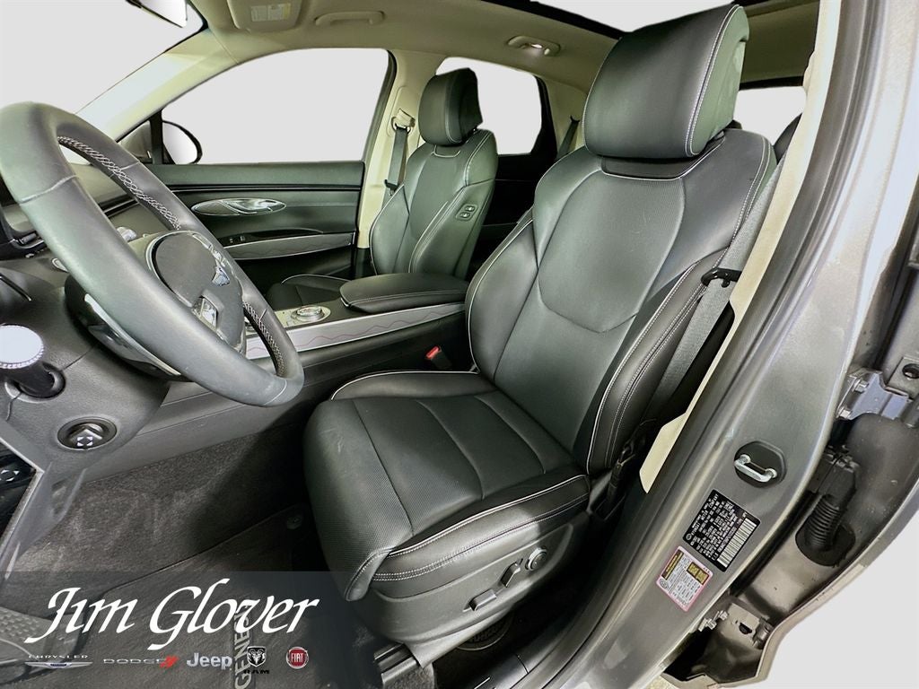 2023 Genesis GV70 2.5T
