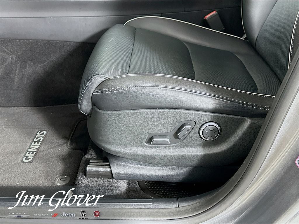 2023 Genesis GV70 2.5T