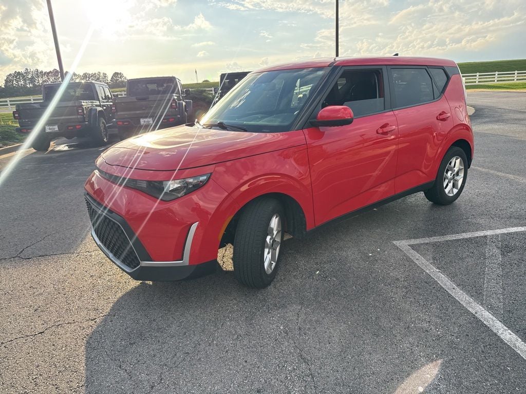 2024 Kia Soul LX