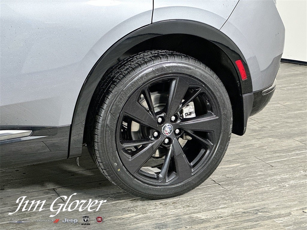 2022 Buick Envision FWD Essence