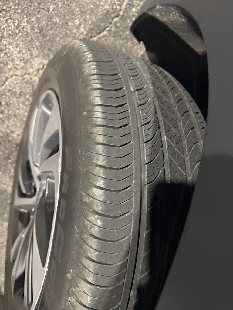 2023 Buick Envision Essence AWD