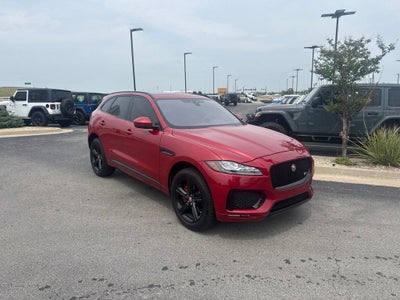 2018 Jaguar F-PACE S
