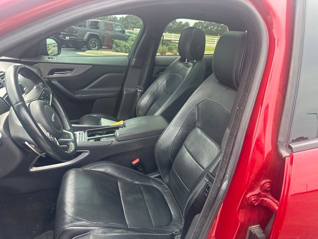 2018 Jaguar F-PACE S