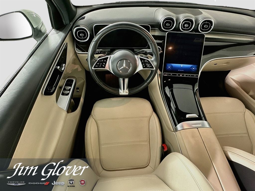 2023 Mercedes-Benz GLC SUV