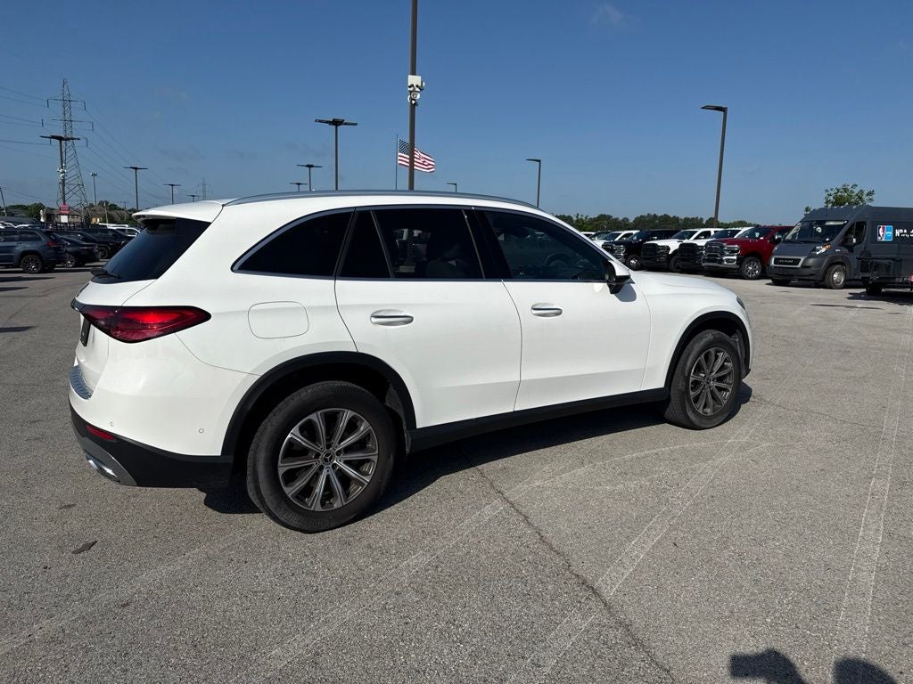 2023 Mercedes-Benz GLC SUV