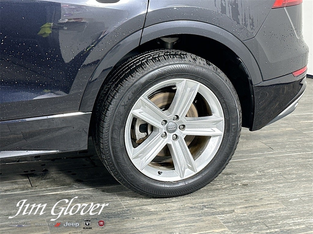 2019 Audi Q8 55 Premium