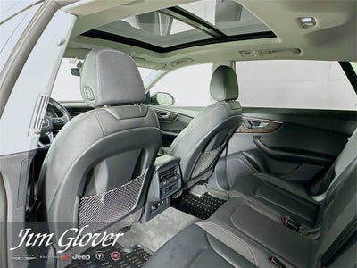 2019 Audi Q8 55 Premium