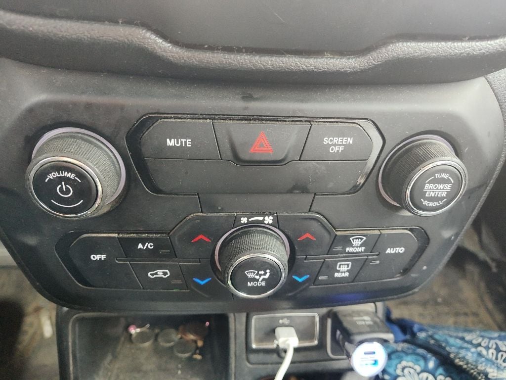 2020 Jeep Renegade Latitude FWD