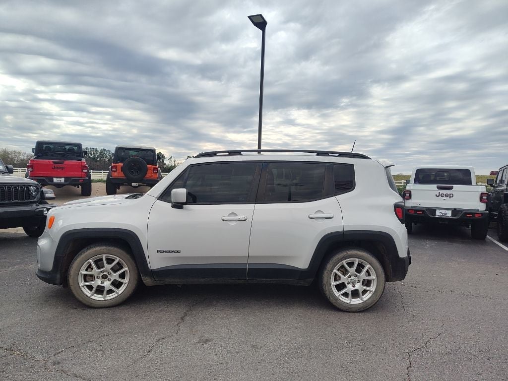 2020 Jeep Renegade Latitude FWD