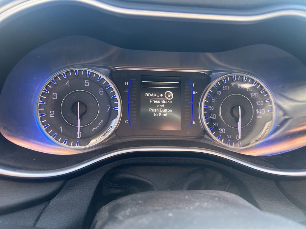 2016 Chrysler 200 Limited