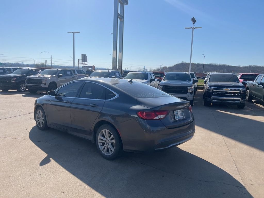 2016 Chrysler 200 Limited