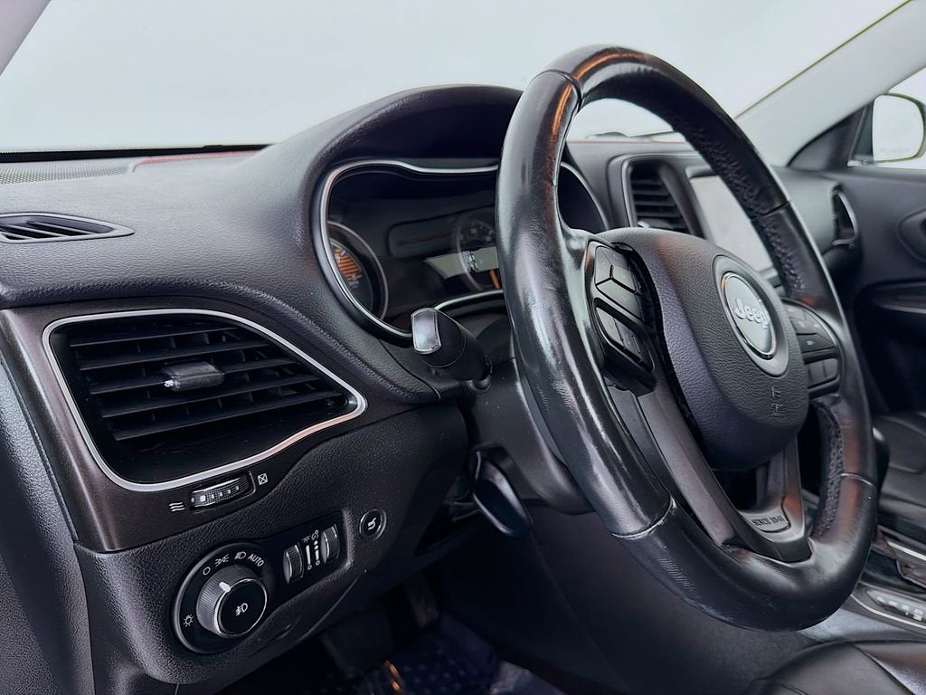 2019 Jeep Cherokee Trailhawk