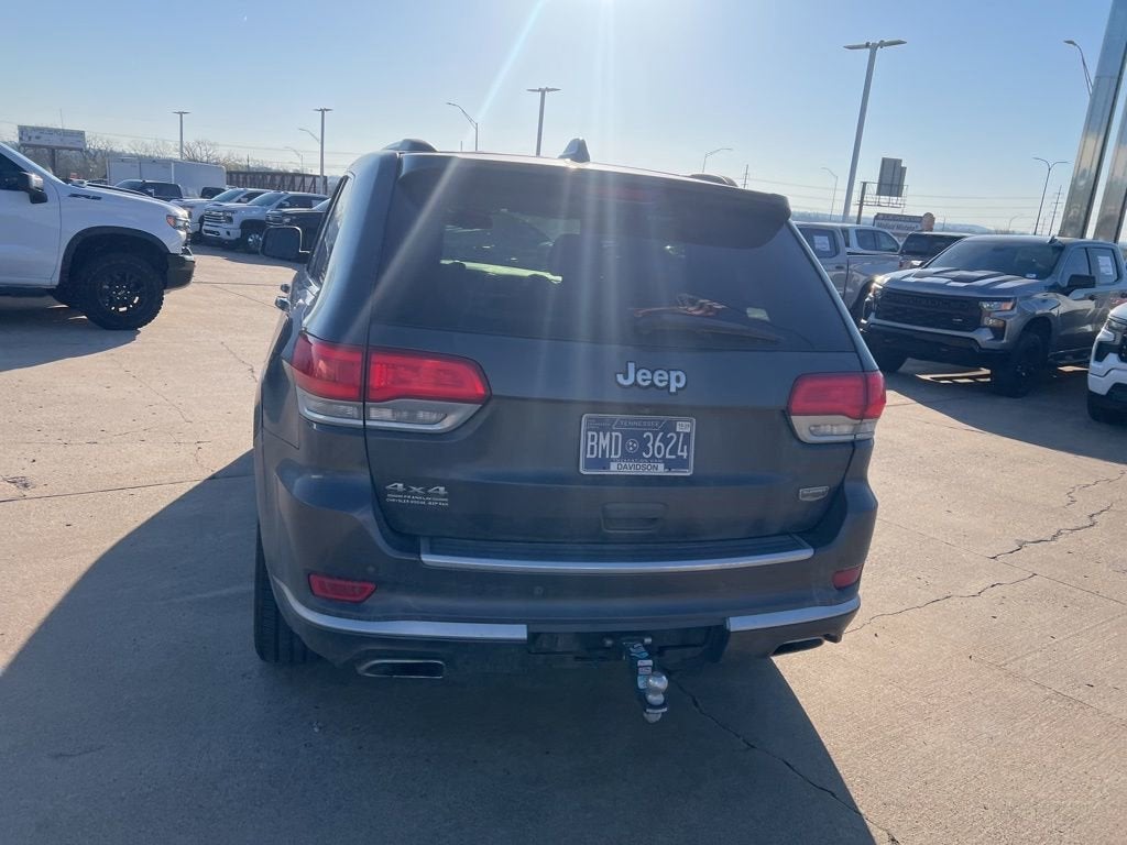 2016 Jeep Grand Cherokee Summit