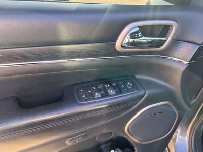 2016 Jeep Grand Cherokee Summit