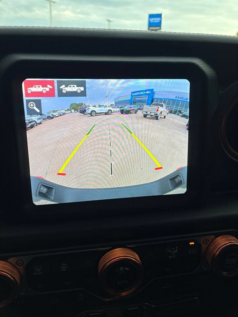 2022 Jeep Gladiator Mojave