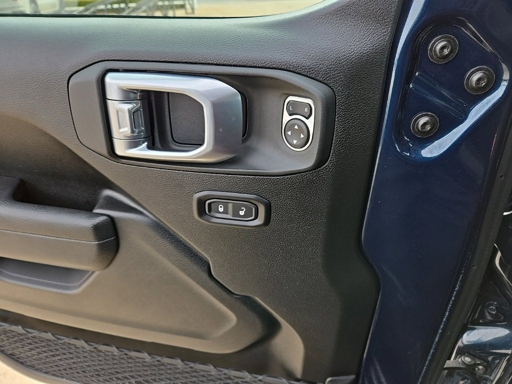 2025 Jeep Gladiator Mojave