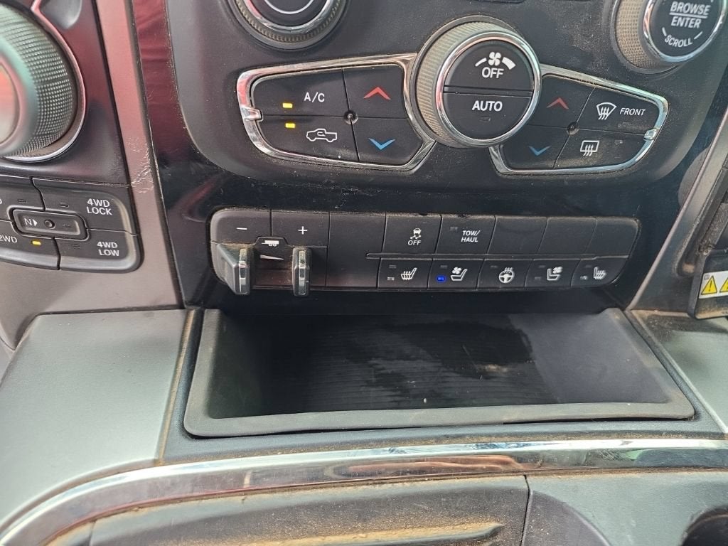 2016 RAM 1500 Sport