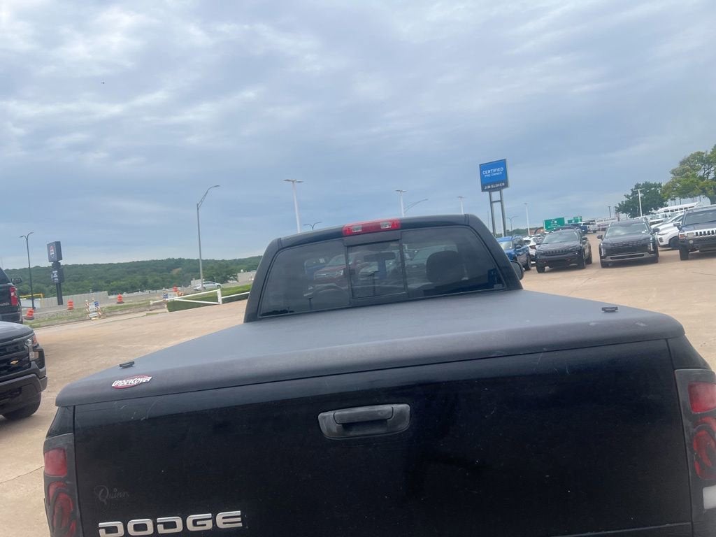 2002 Dodge Ram 1500 2dr Reg Cab 120" WB