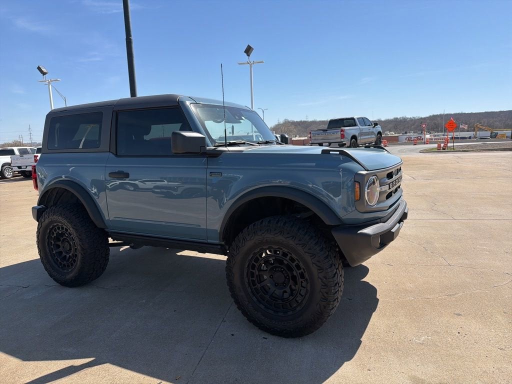 2023 Ford Bronco Base