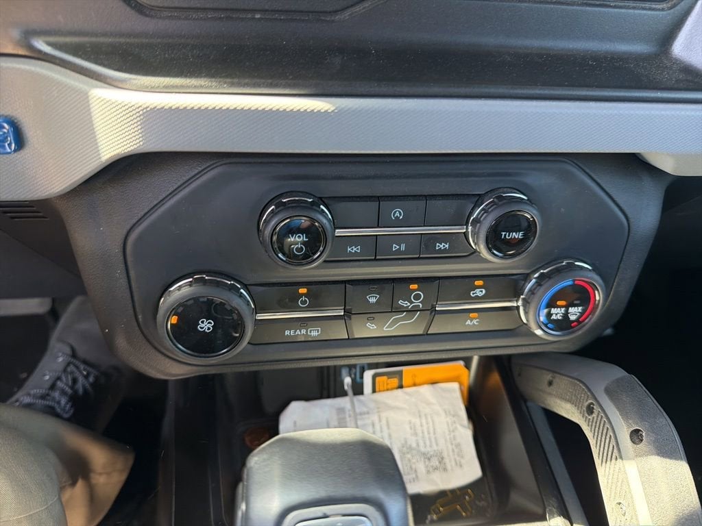 2023 Ford Bronco Base