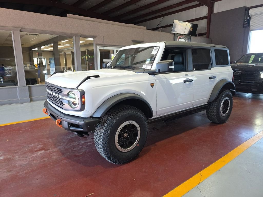 2023 Ford Bronco Base