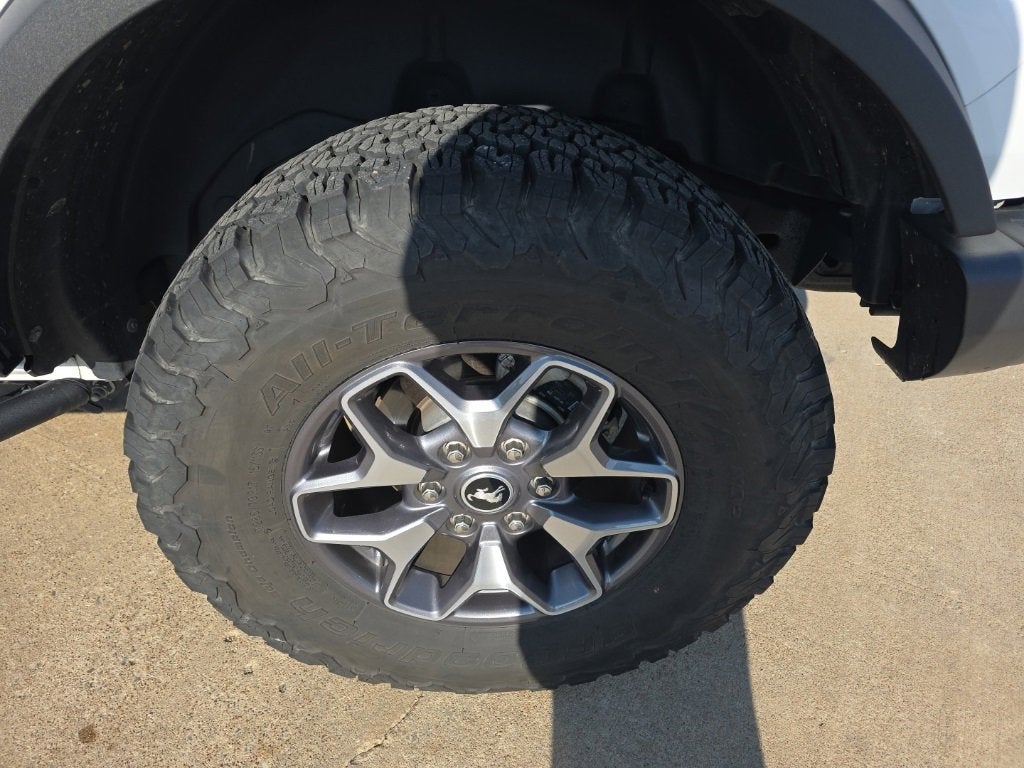 2023 Ford Bronco Base