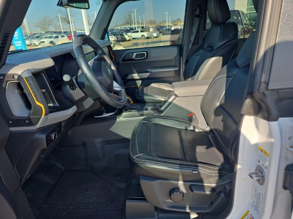 2023 Ford Bronco Base