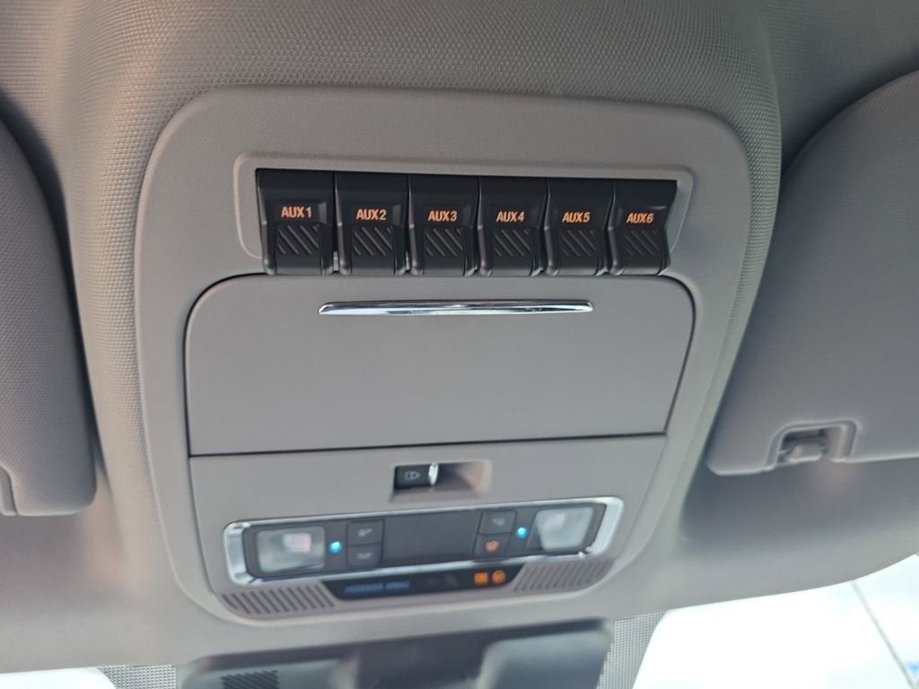 2025 Ford Super Duty F-250 SRW XL