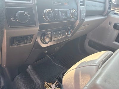 2019 Ford Super Duty F-350 SRW XL
