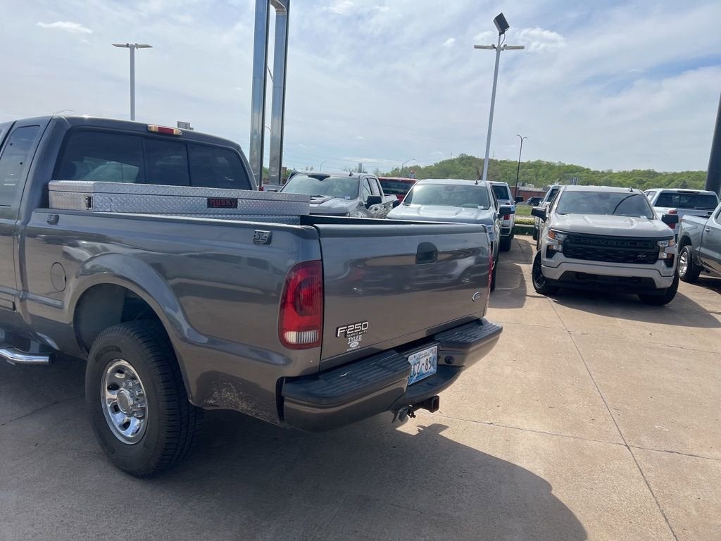 2003 Ford Super Duty F-250 XL