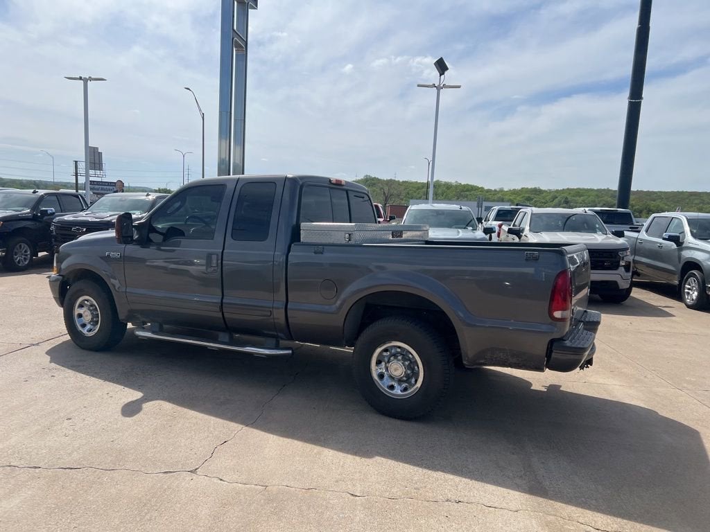 2003 Ford Super Duty F-250 XL