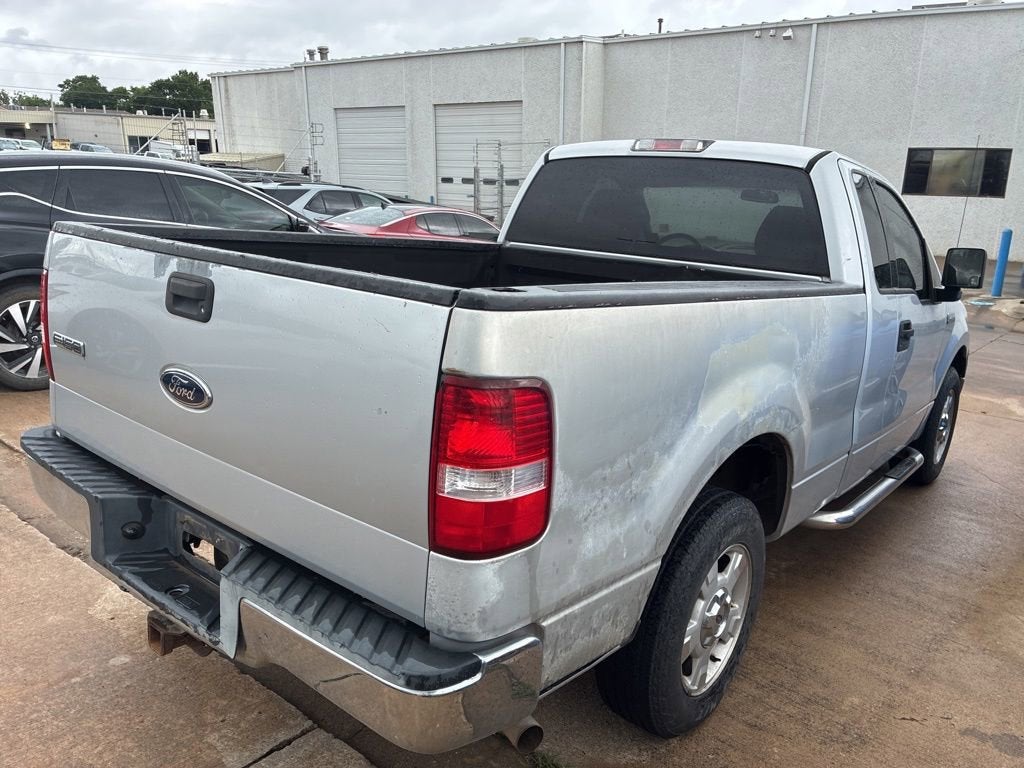 2004 Ford F-150 XL