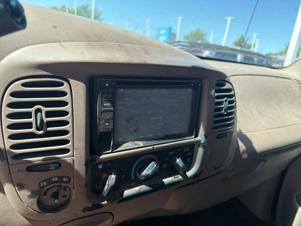 2001 Ford F-150 SuperCrew XLT