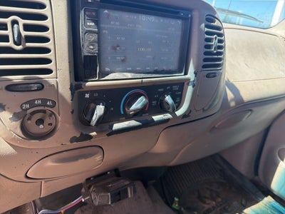 2001 Ford F-150 SuperCrew XLT