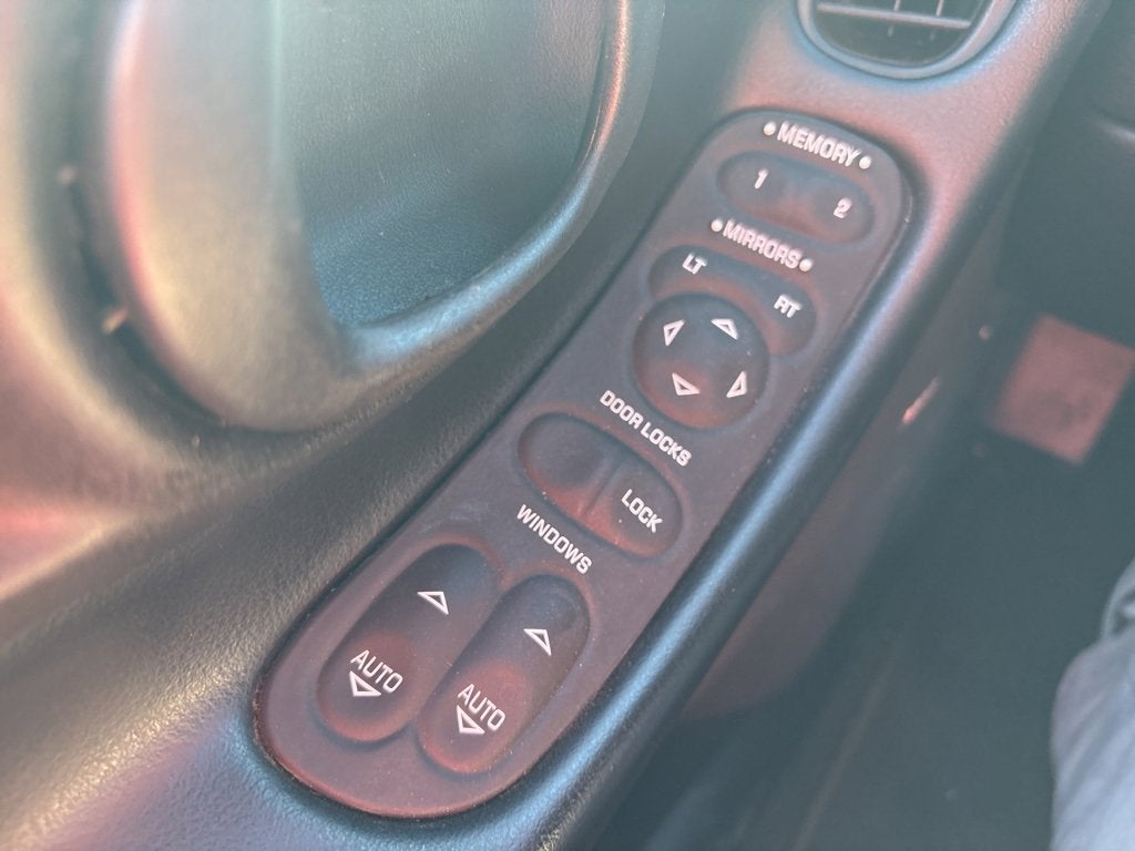 2000 Chevrolet Corvette 2dr Convertible