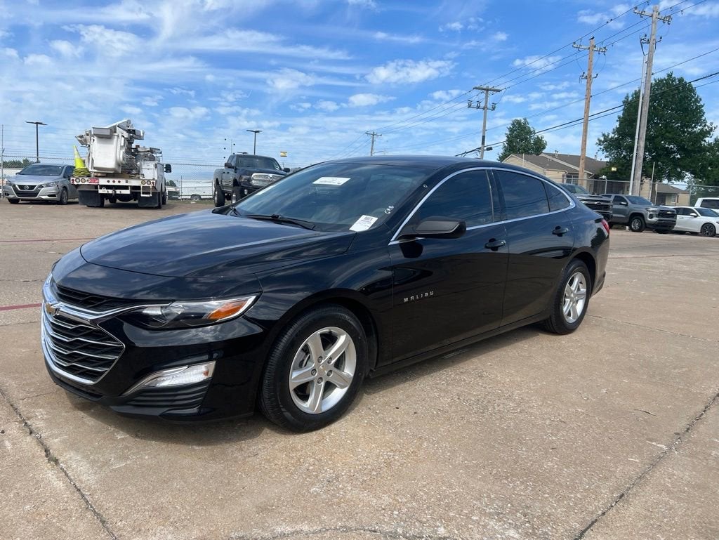 2022 Chevrolet Malibu LS