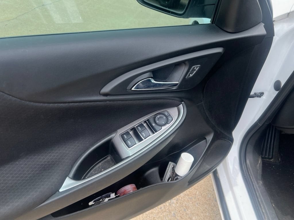 2021 Chevrolet Malibu LS