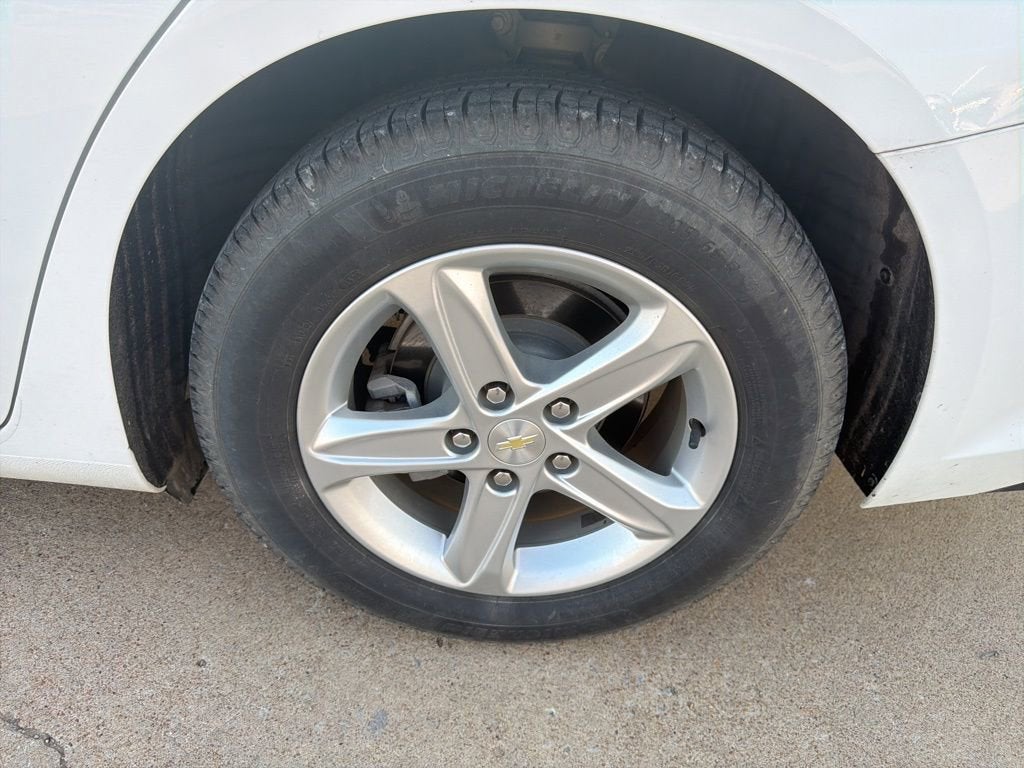 2022 Chevrolet Malibu FL