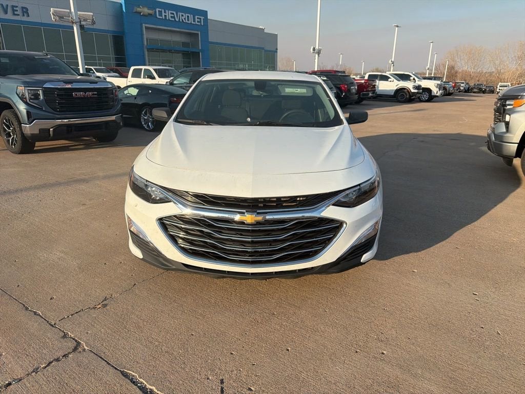2022 Chevrolet Malibu FL