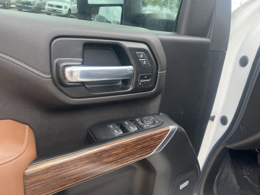 2022 Chevrolet Silverado 3500 HD High Country DRW
