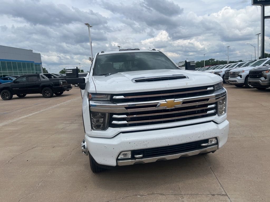 2022 Chevrolet Silverado 3500 HD High Country DRW