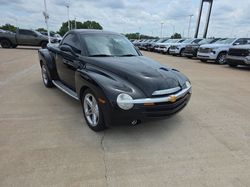 2004 Chevrolet SSR LS